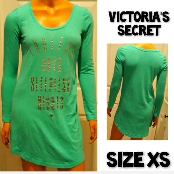 Victoria's Secret Other - Victoria's Secret Graphic Sleepshirt Size XS NWOT